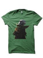 Baby Yoda Playing With Mandalorian Helmet Green T-Shirt