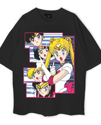 Sailor Moon Oversized T-Shirt