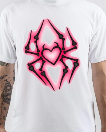 AJ Lee Blue Spider Heart Design T-Shirt