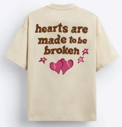 Heartless Oversized T-Shirt - Image 2