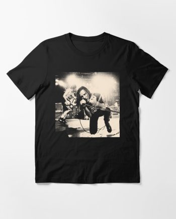 j cale, Spin The Black Circle Essential T-Shirt