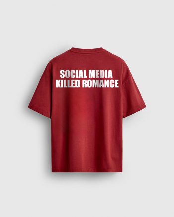 ROMANCE Oversized T-Shirt